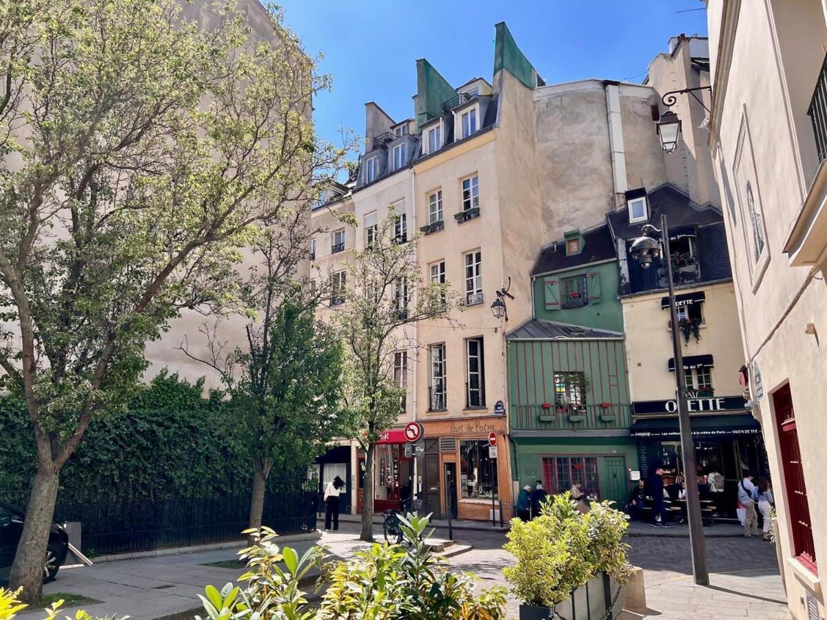 Appartement Notre Dame In Full Colors *